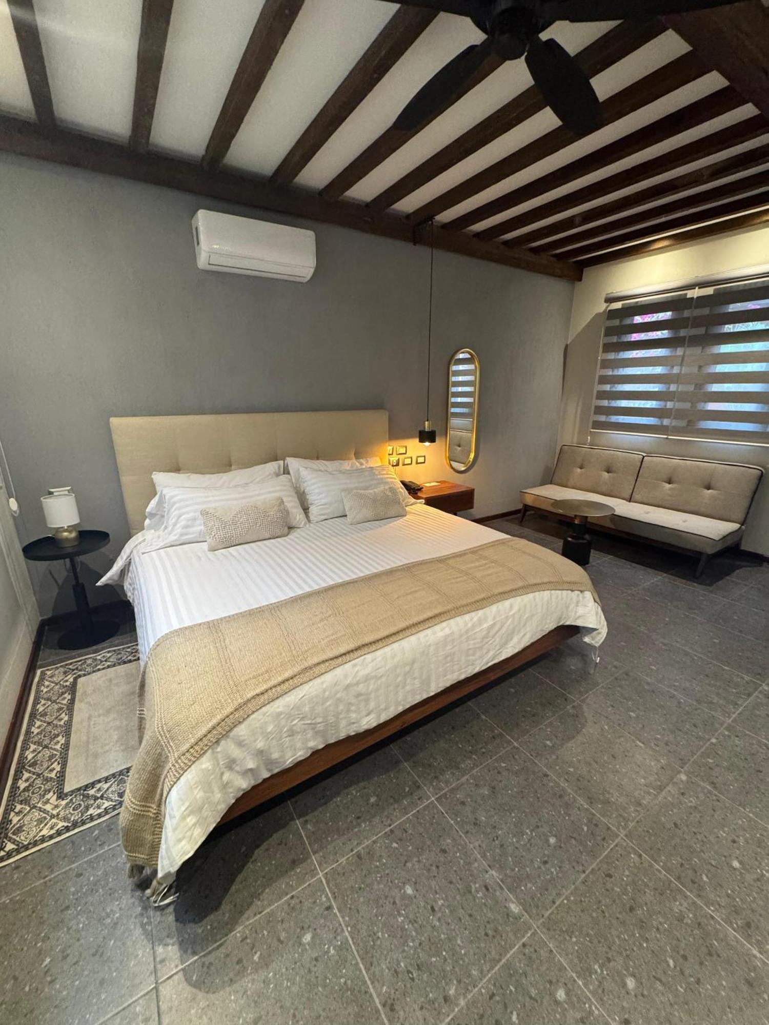 סן לואיס פוטוסי Hotel Arista 1026 מראה חיצוני תמונה